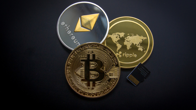 Mengenal Staking Crypto Cara Kerja, Keuntungan, dan Risiko
